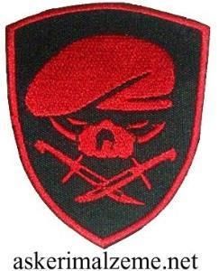 Single Sword Nakış Patch - Büyük Boy Bere-Bıçak Peç KIRMIZI-SİYAH