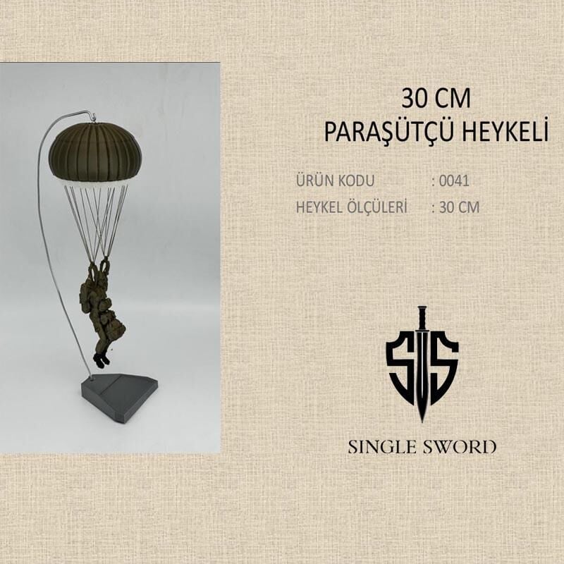 Single Sword Haki Renk Paraşütçü heykeli
