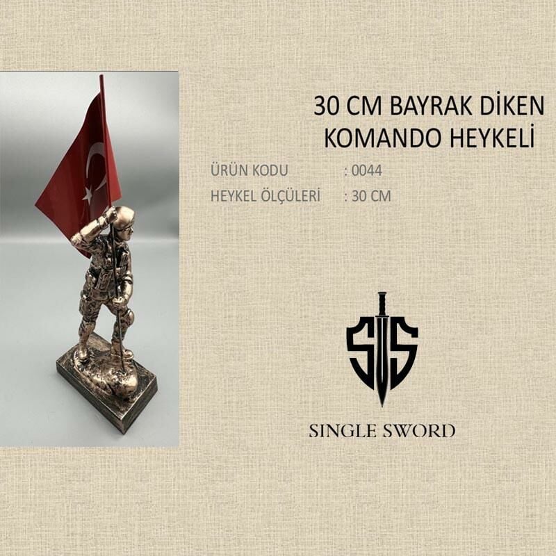 Single Sword Bayrak Diken Bronz Komando Heykeli