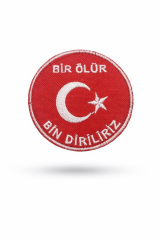 Nakış Patch Bir Ölür Bin Diriliriz KIRMIZI-BEYAZ