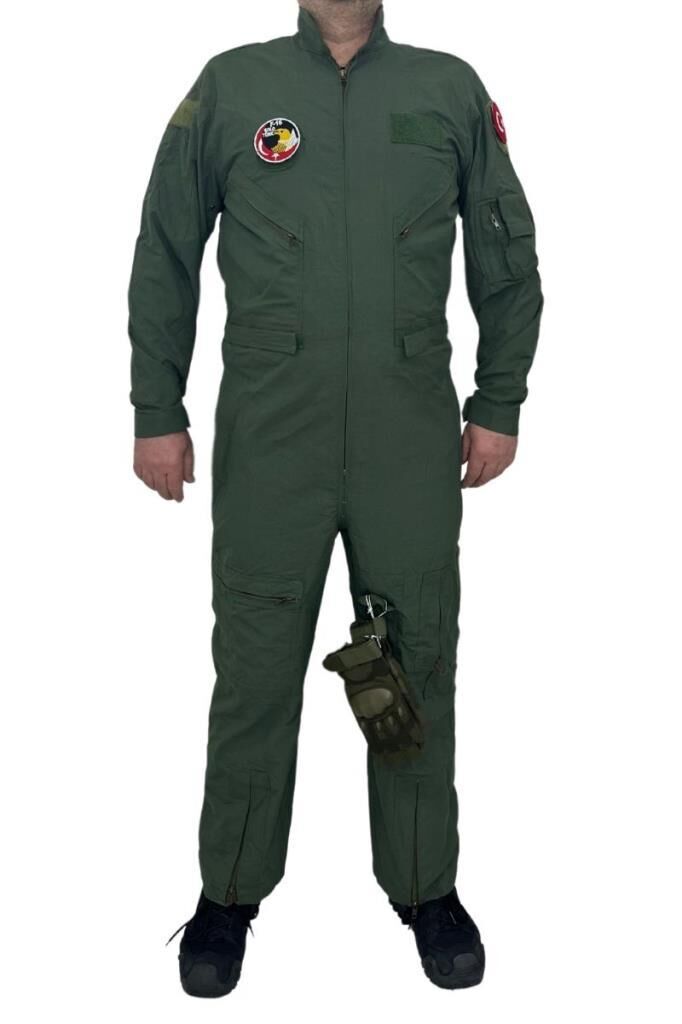 Single Sword Pilot ve Teknisyen Tulum